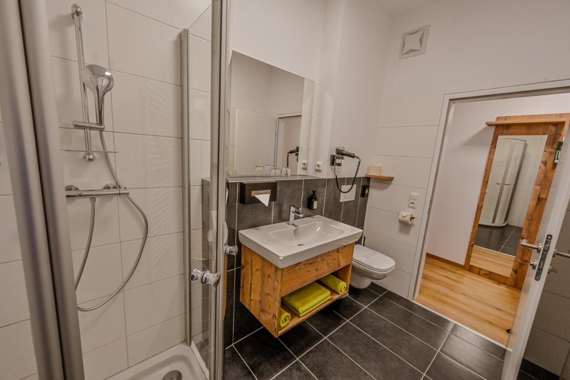Hotel "City Rooms Wels" מראה חיצוני תמונה