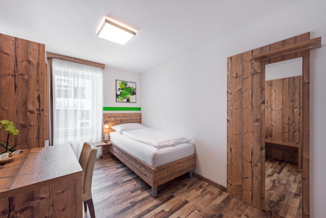 Hotel "City Rooms Wels" מראה חיצוני תמונה