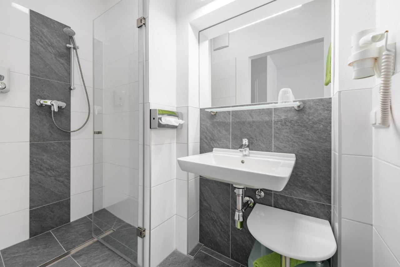Hotel "City Rooms Wels" מראה חיצוני תמונה